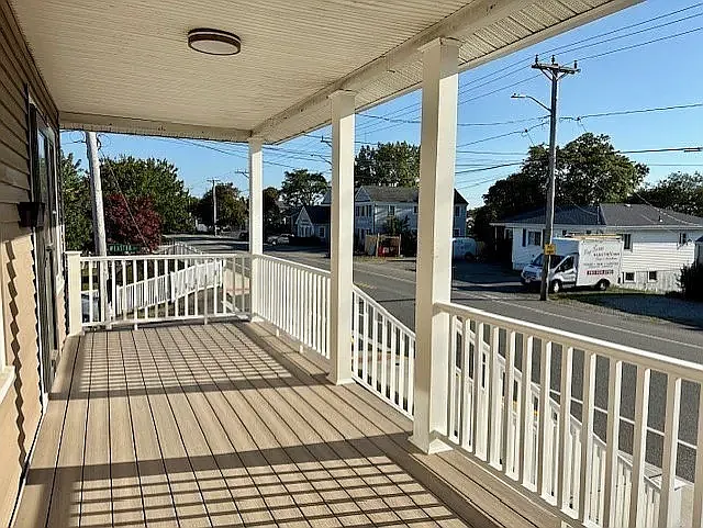 2 bed, 850 sqft, $2,450 — Photo 2