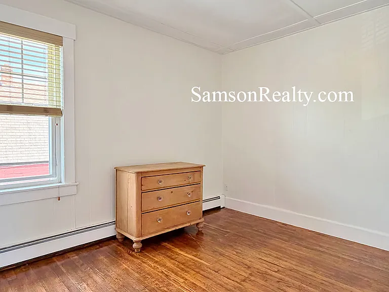 410 Thames St #2 — Photo 27
