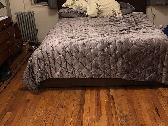 5th image of 166 Montrose Ave APT 2L