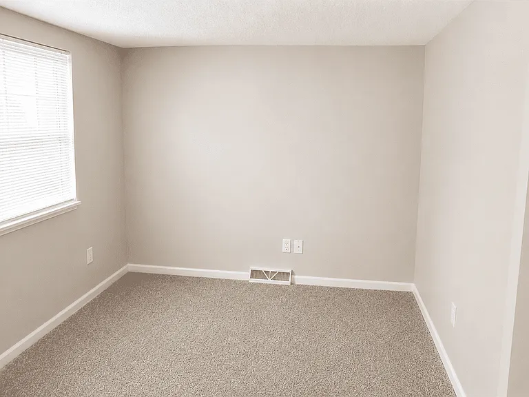 403 Haven St — Photo 8