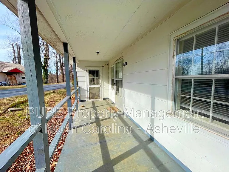 740 Reservoir Rd — Photo 10