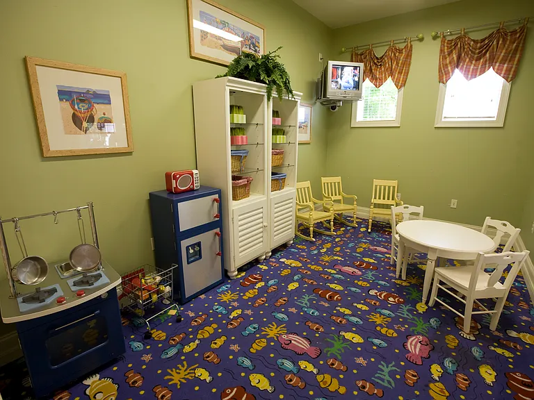 Calypso Bay Apartments — Photo 12