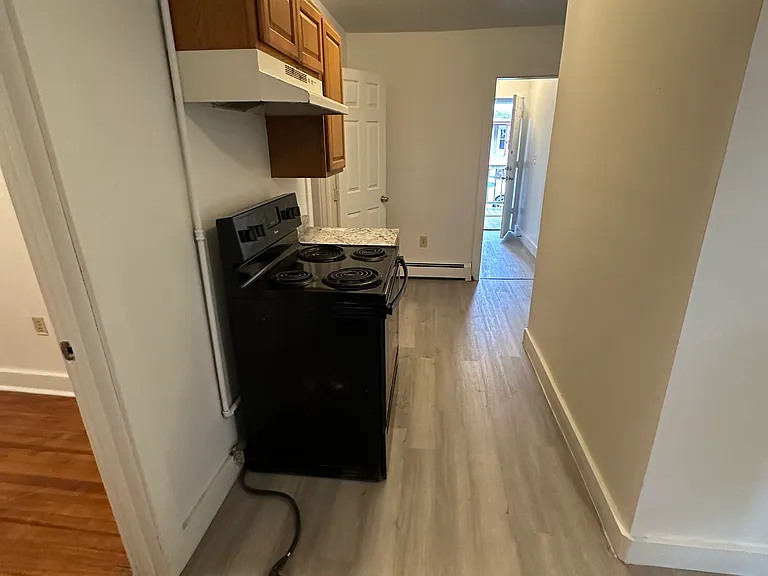 171 Frank St #1A — Photo 5