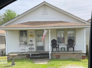 82 Hamilton St, Roanoke Rapids, NC 27870