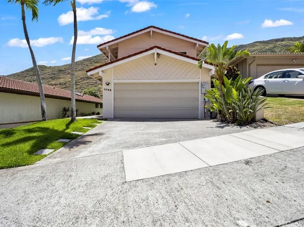 1468 Honokahua St, Honolulu, HI 96825