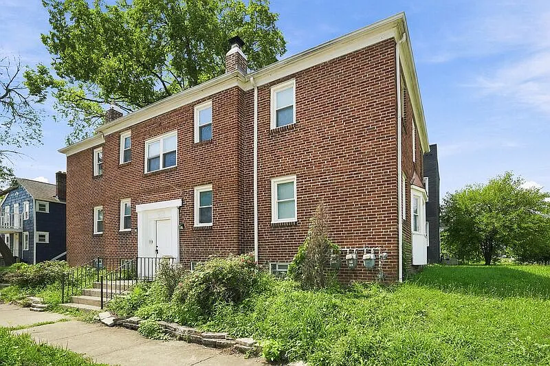 1 bed, 1.0 bath, $1,100 — Photo 2