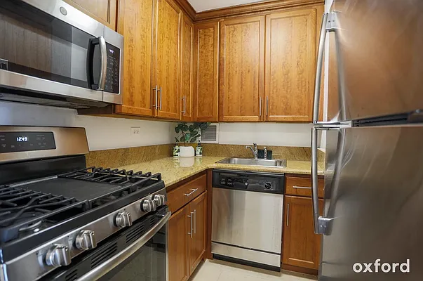 Rented by Oxford Property Group | media 20