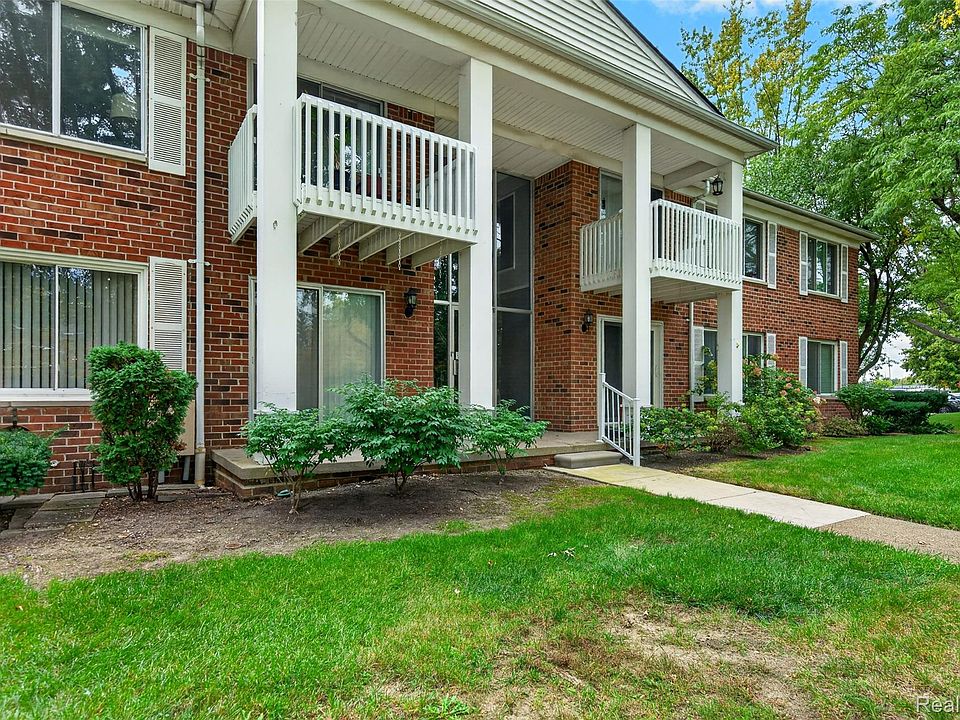 1st image of 42241 Toddmark Ln
