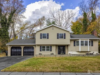 15 Clearview Rd, East Brunswick, NJ, 08816