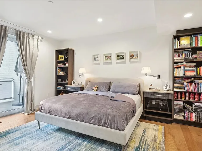 537 N Neville St #4B — Photo 9
