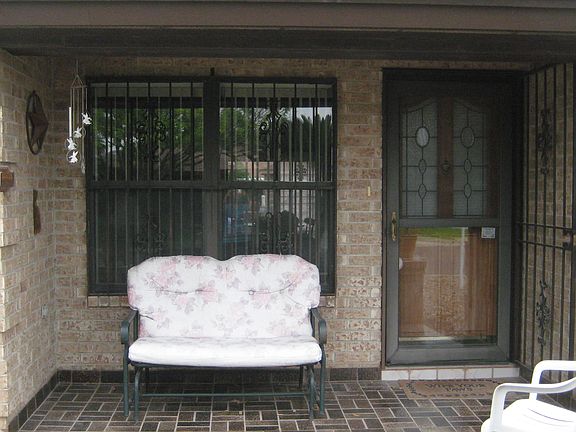 covered front porch