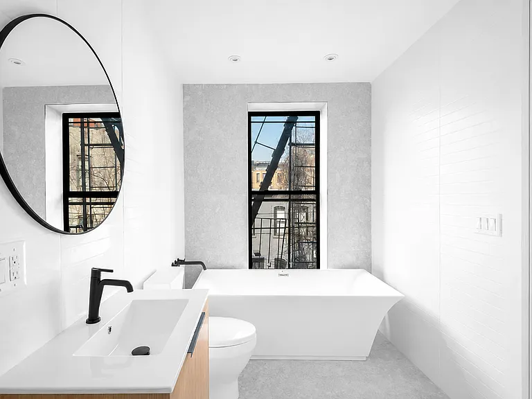 521 Eastern Pkwy #3 — Photo 5