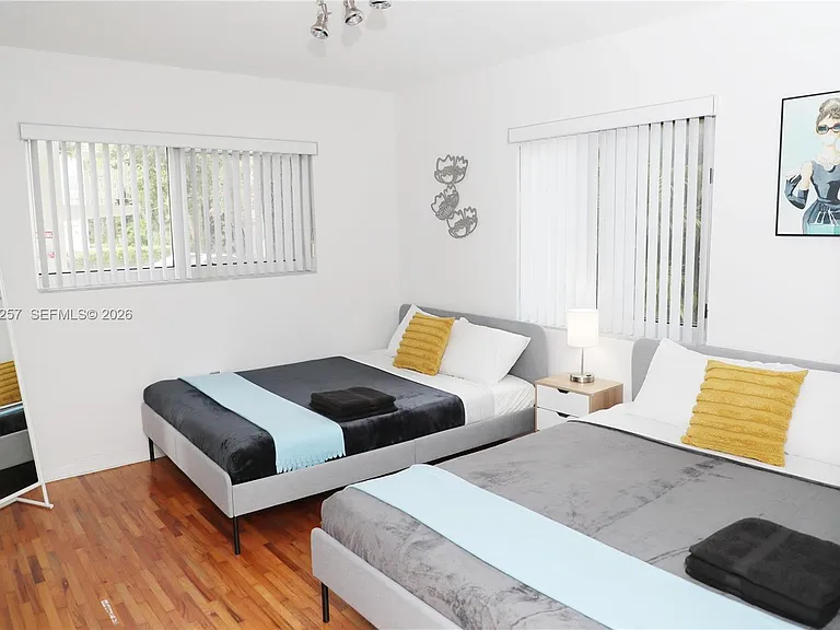 215 Antilla Ave #2 — Photo 7