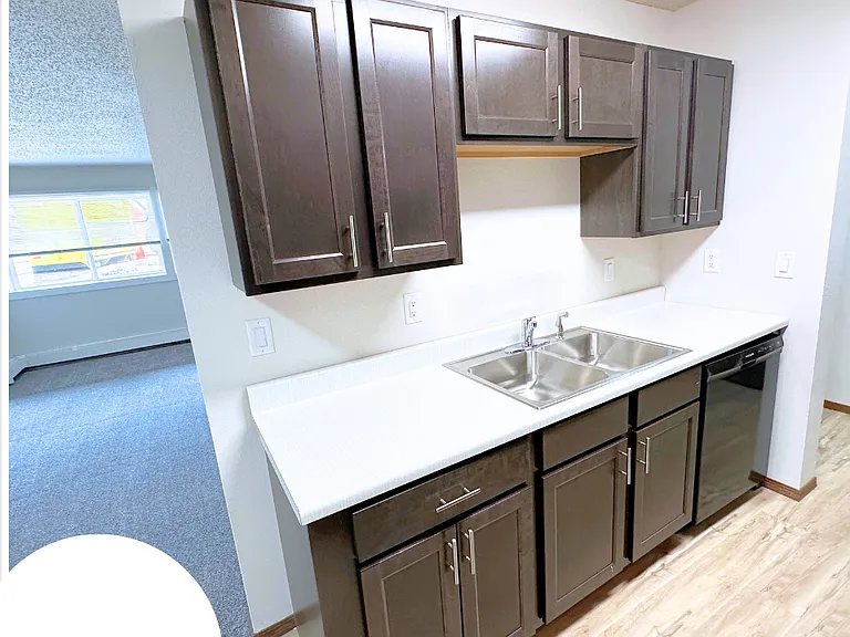 Parkview Apartments — Photo 20