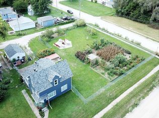 1351 Ellison Ave, Omaha, NE 68110