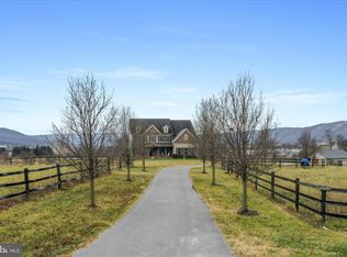 9763 Blue Spring Rd, Mercersburg, PA 17236