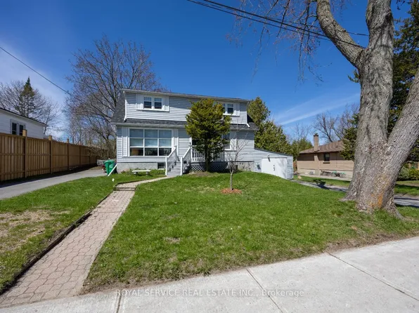210 Shelbourne St, Peterborough, ON K9H 5K4