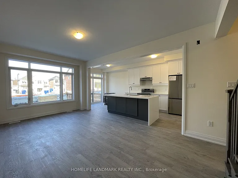 38 Daisy St — Photo 9