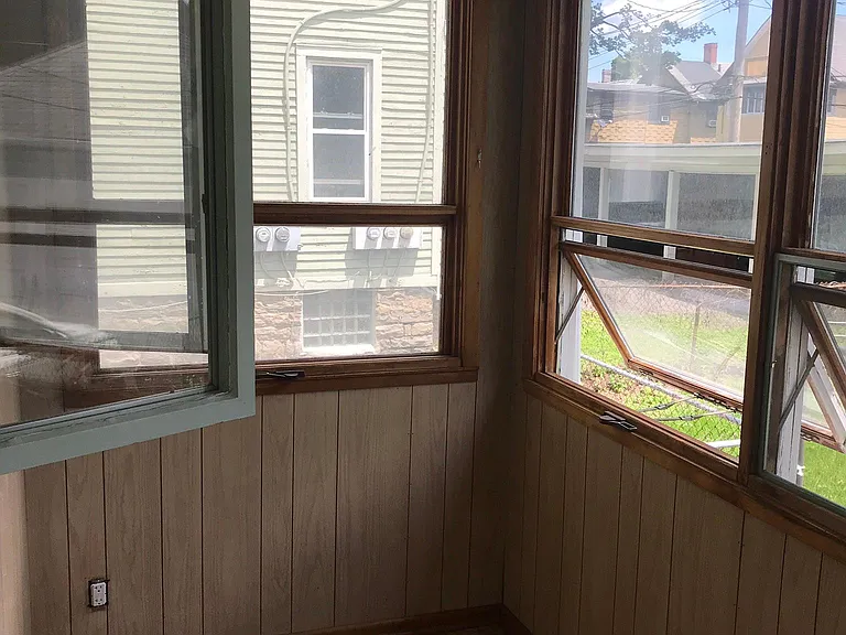 60 Edmonds St — Photo 11