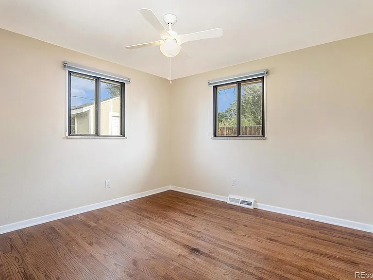 5315 Jellison St — Photo 1