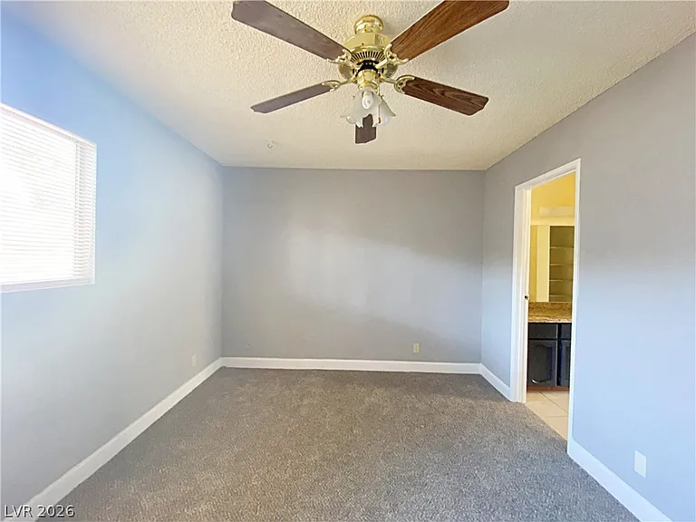 894 Rhinegold Way — Photo 14