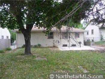 1st image of 64 Orange Ave W