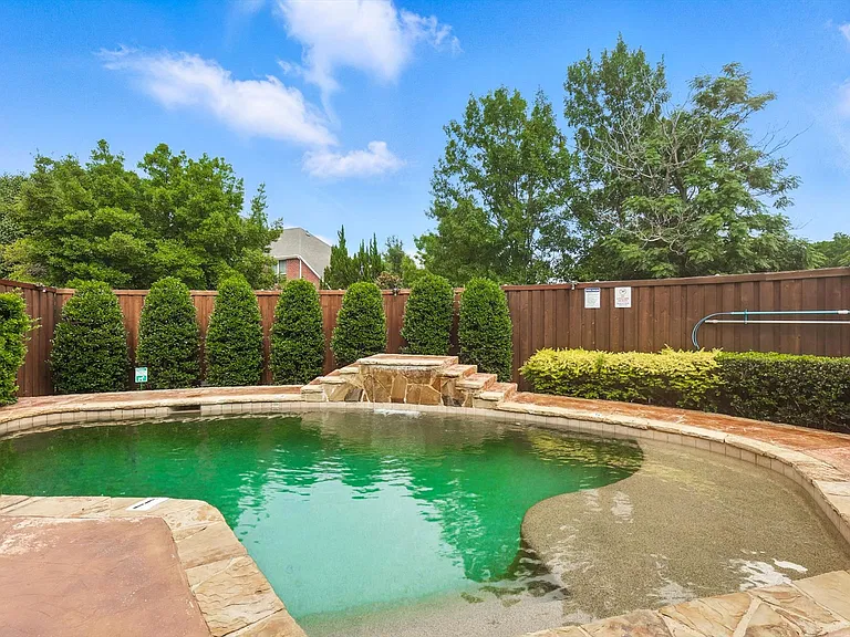 2303 Chapelwood Dr — Photo 45
