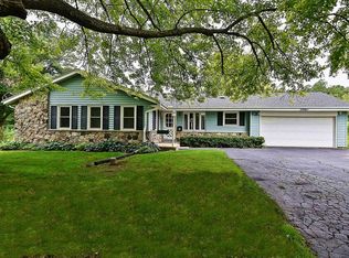 3980 S Calhoun Rd, New Berlin, WI 53151