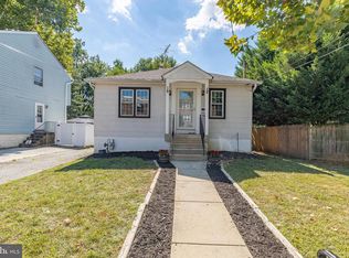 355 Brighton Ter, Holmes, PA 19043
