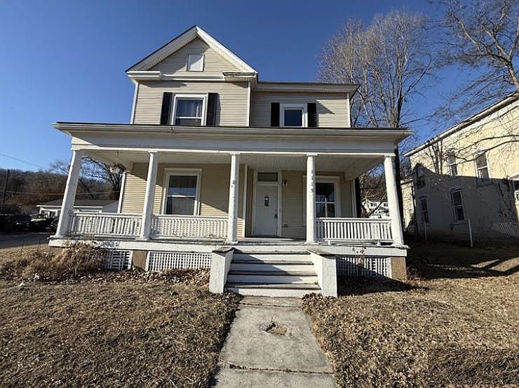 1st image of 1115 Georgia St