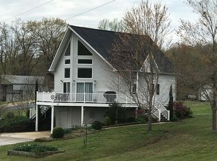 45 Lakeside Estate Rd, Springville, TN 38256