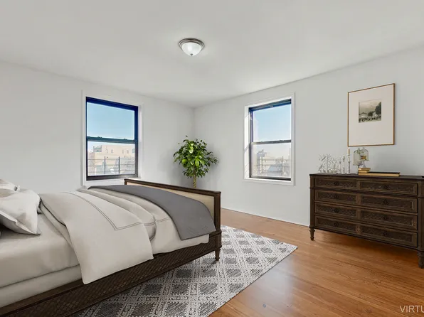 3220 Avenue H image 8 of 10