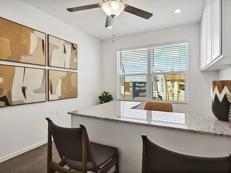 Solana Place at Carlton Commons — Photo 31