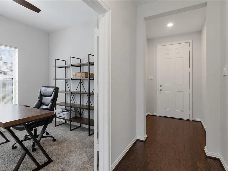 327 Honey Mesquite Path — Photo 4