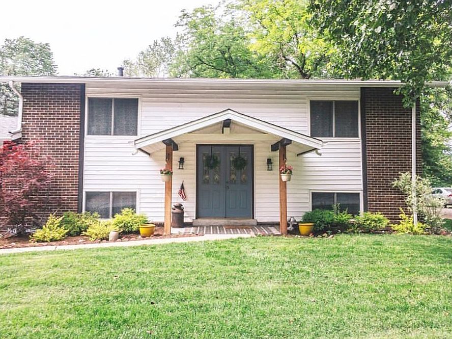 1st image of 933 Barbara Ann Ln