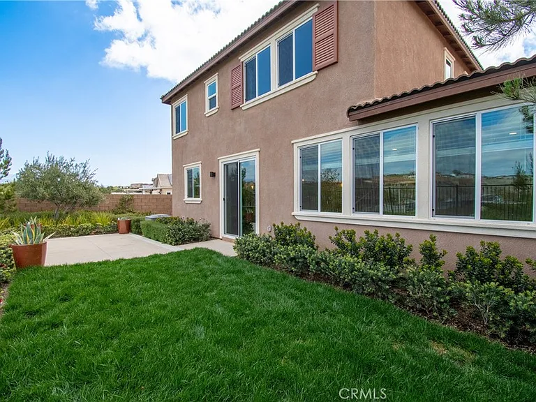 11909 Price St — Photo 11