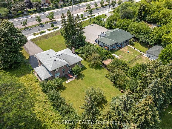 3rd image of 1226 Centre St