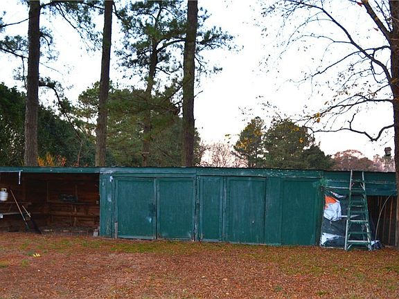 4th image of 109 Shore Dr