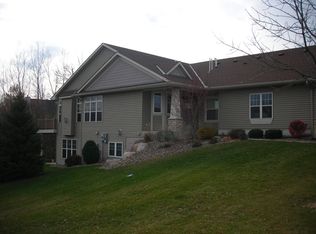 7120 Ballard Trl, Inver Grove Heights, MN 55077