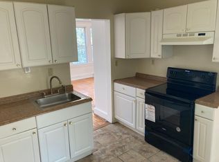 79 Hazelwood Ave #2, Bridgeport, CT 06605