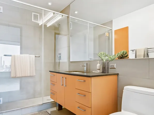 8 Spruce Street image 5 of 20