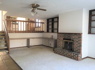 5835 Holmes Ave, Clarendon Hills, IL 60514