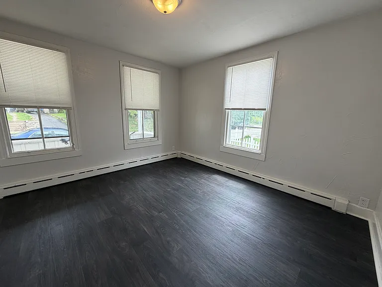 270 Crystal Ave #1 — Photo 7