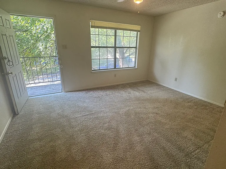 200 Hann St #2 — Photo 3