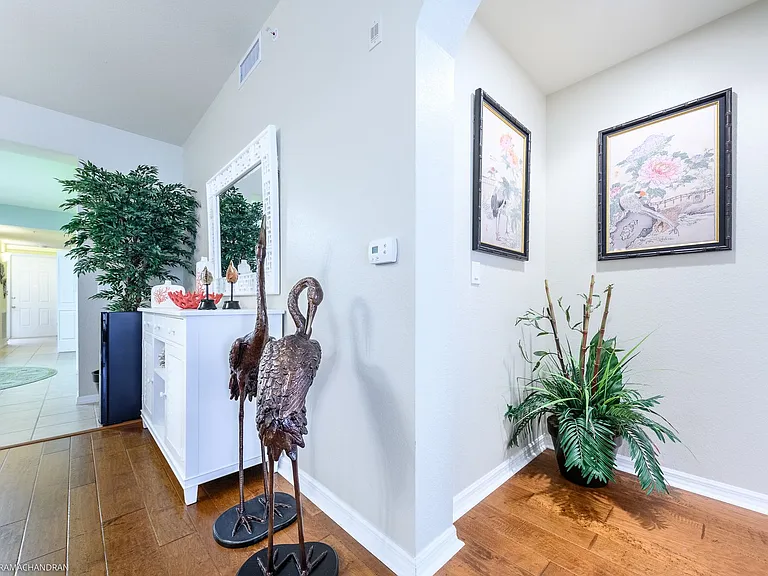 5119 Melbourne St #C-201 — Photo 36