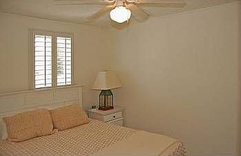 4th image of 129 N Pennsylvania Ave APT 2