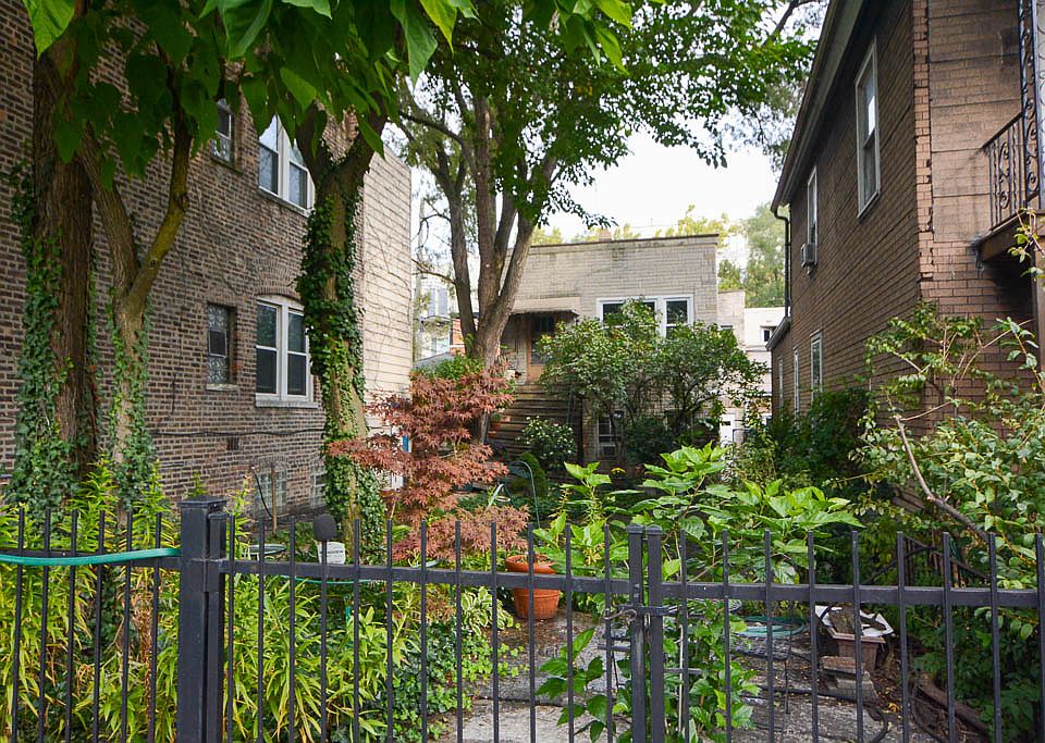 1st image of 2022 W Wabansia Ave Unit 1