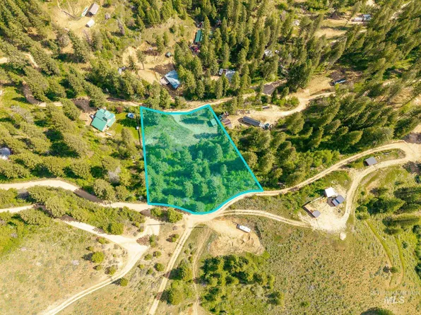 37 Timberline Rd, Boise, ID 83716