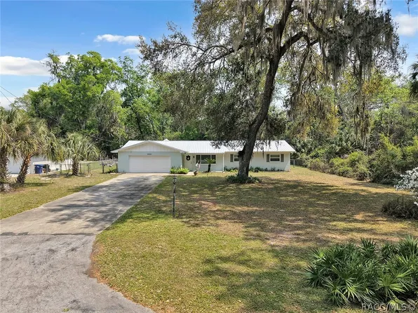 2001 NW 15th Ct, Crystal River, FL 34428