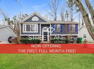 927 Glenfiddich Dr, Charlotte, NC 28215